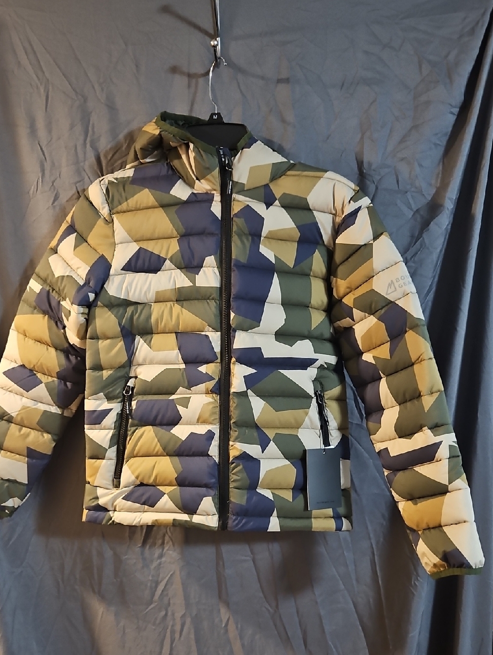 BOULDER GEAR BOYS NORTHPOINT PUFFY WINTER COAT: CAMO: NEW WITH TAGS: SIZE L